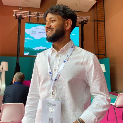Tufayel HAQUE - Directeur Opération, Marketing et Commerce